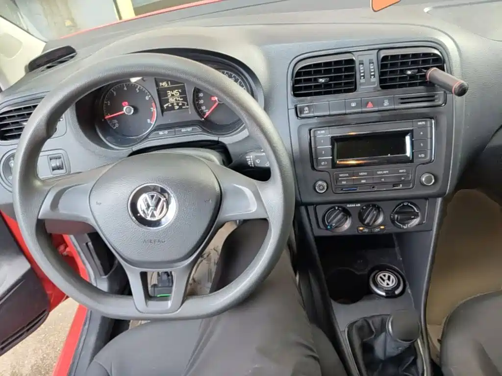 Volkswagen Polo — миниатюра 10