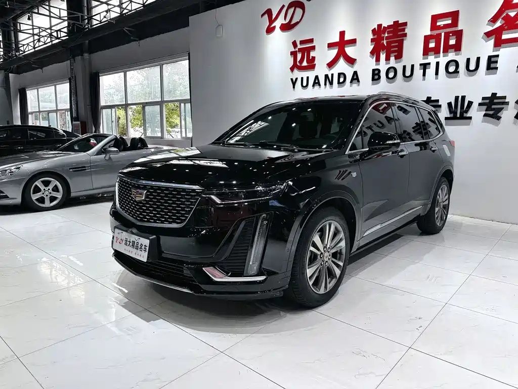 Cadillac XT6