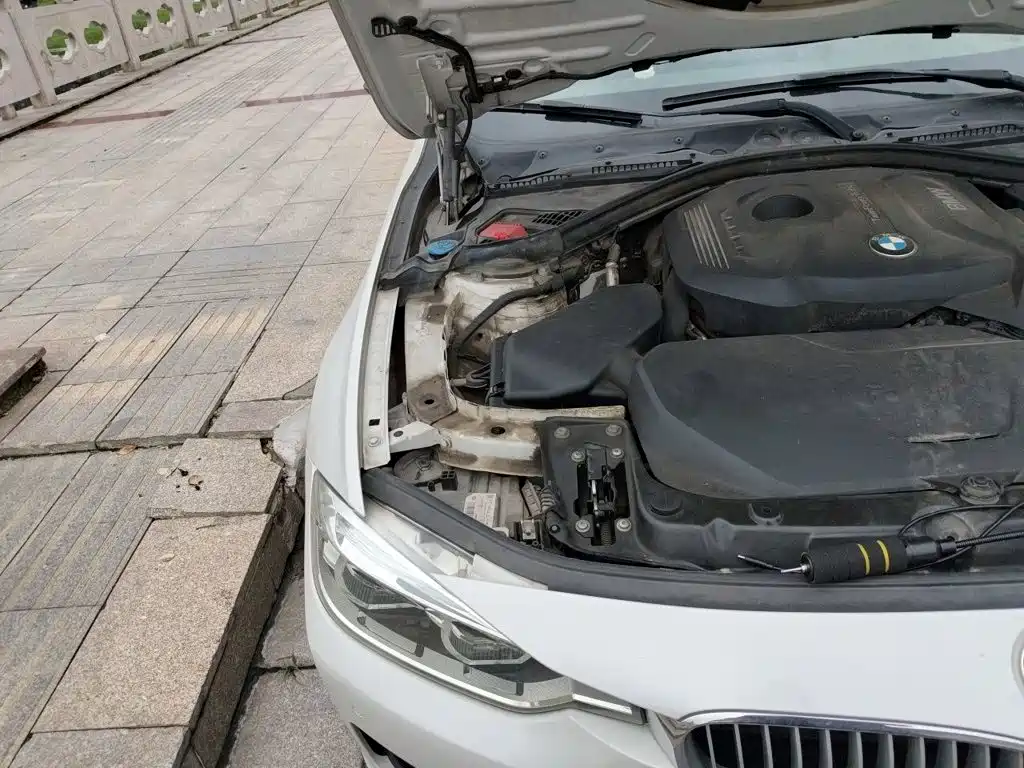 BMW 3 Series — миниатюра 21