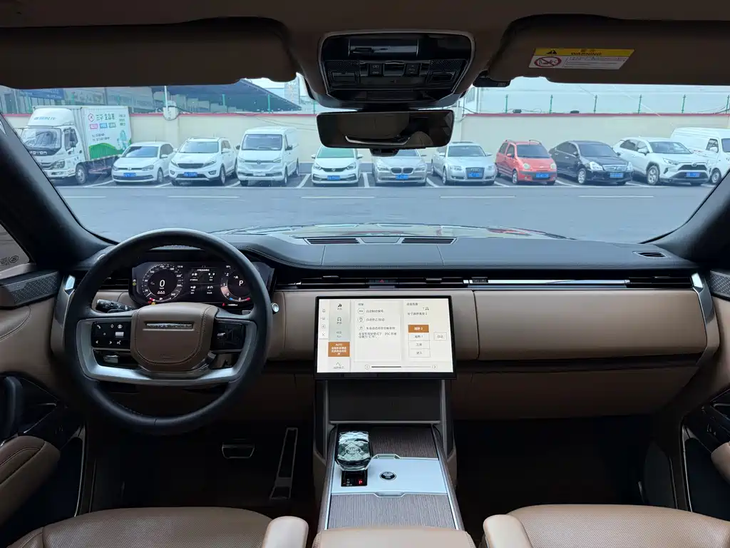 Land Rover Range Rover — миниатюра 9