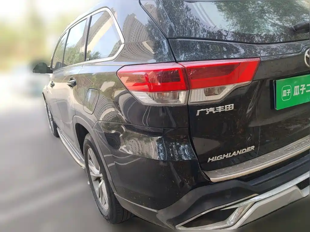 Toyota Highlander — миниатюра 25
