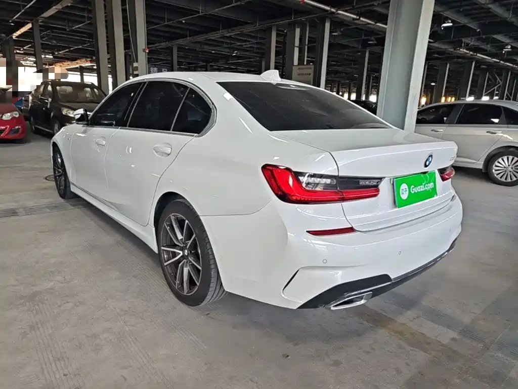 BMW 3 Series — миниатюра 5