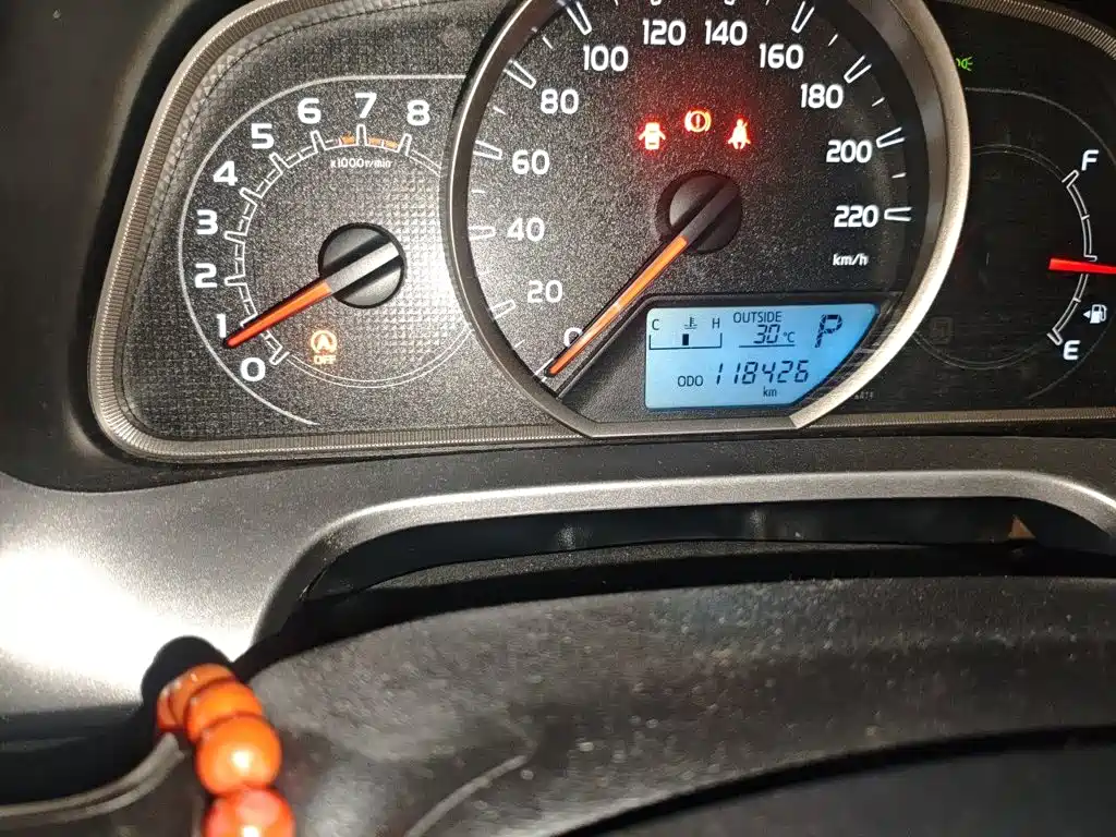 Toyota RAV4 — миниатюра 8
