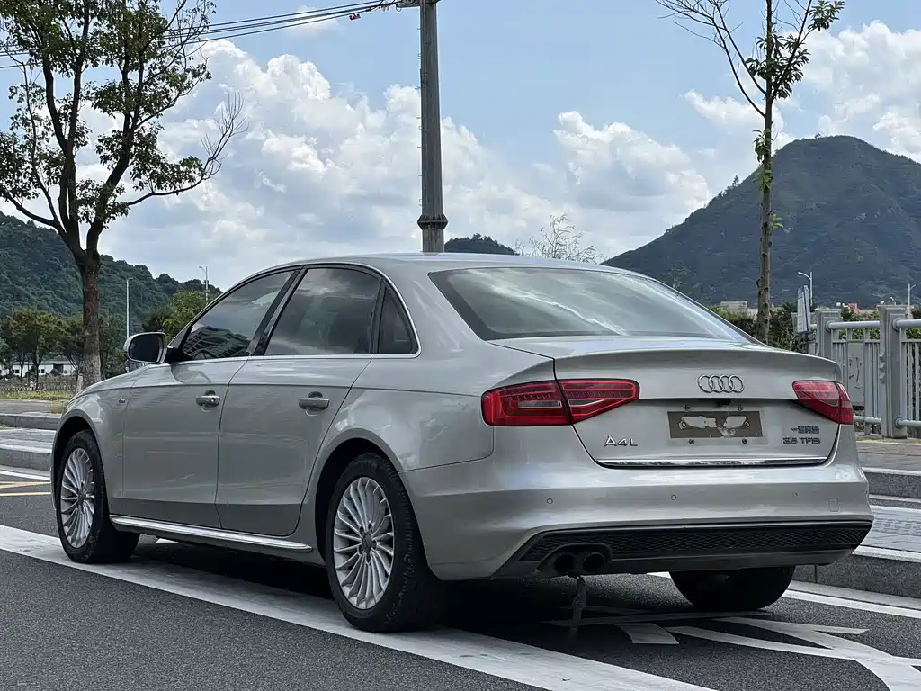 Audi A4L — миниатюра 9