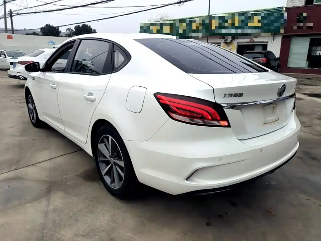 MG MG6 — миниатюра 5