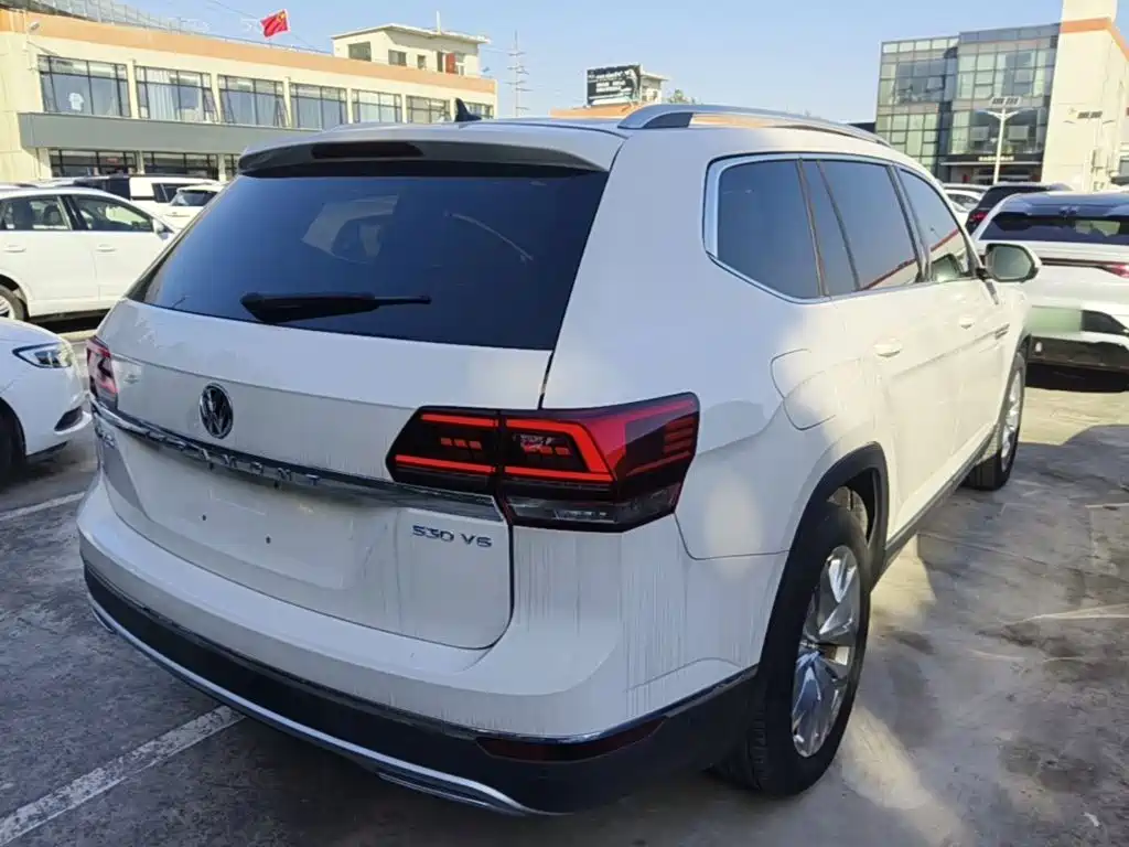 Volkswagen Teramont — миниатюра 7
