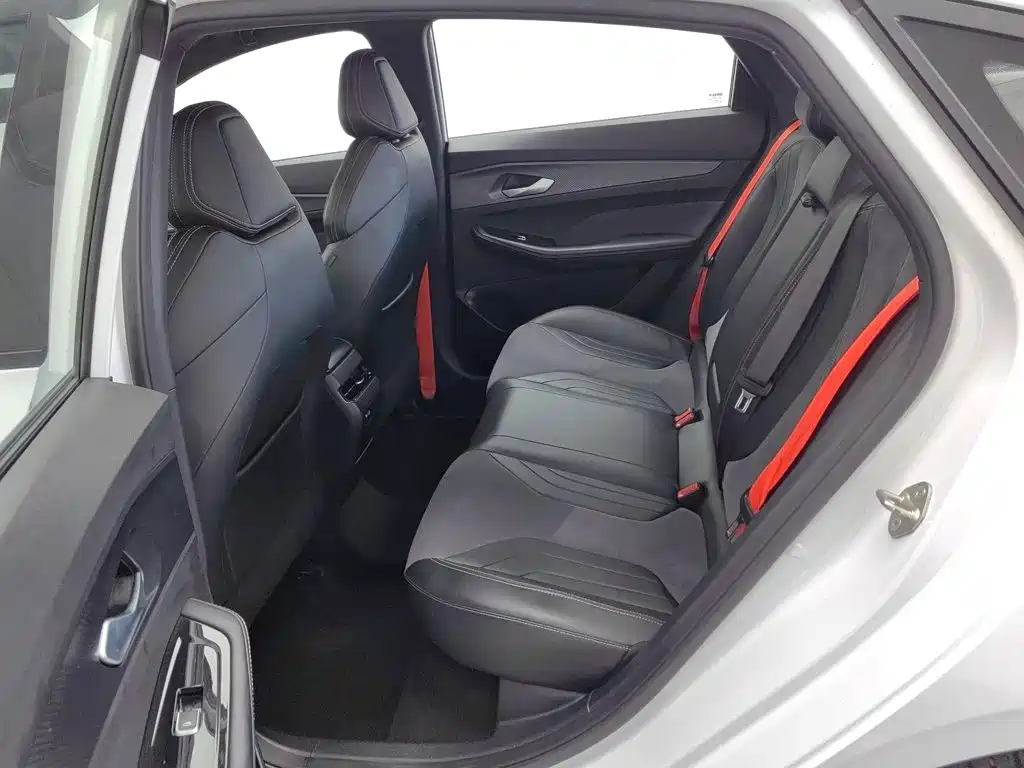 Geely Binrui — миниатюра 15