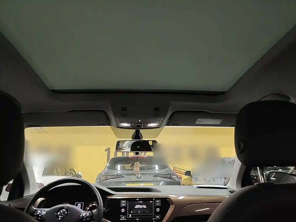 Volkswagen Tharu — миниатюра 18