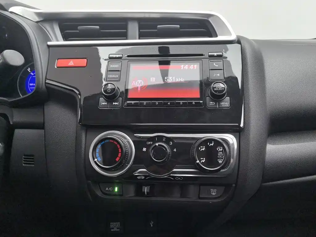 Honda Fit — миниатюра 12