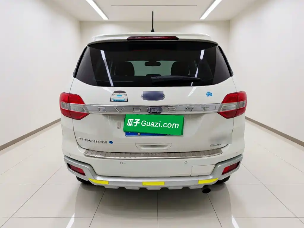 Ford Everest — миниатюра 5