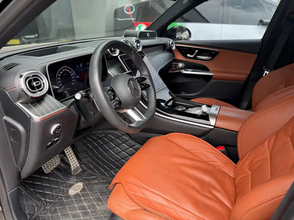 Mercedes-Benz GLC — миниатюра 7