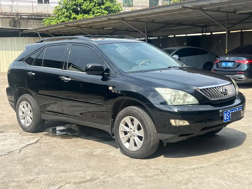 Lexus RX Classic — миниатюра 3