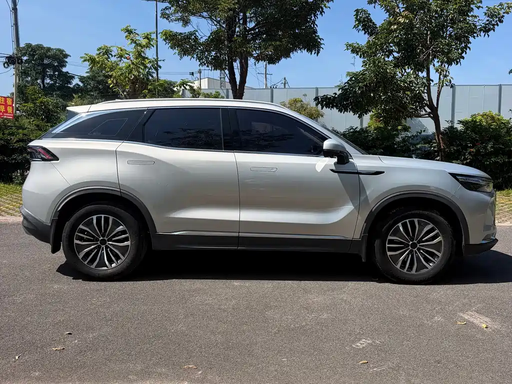 BAIC X7 — миниатюра 4