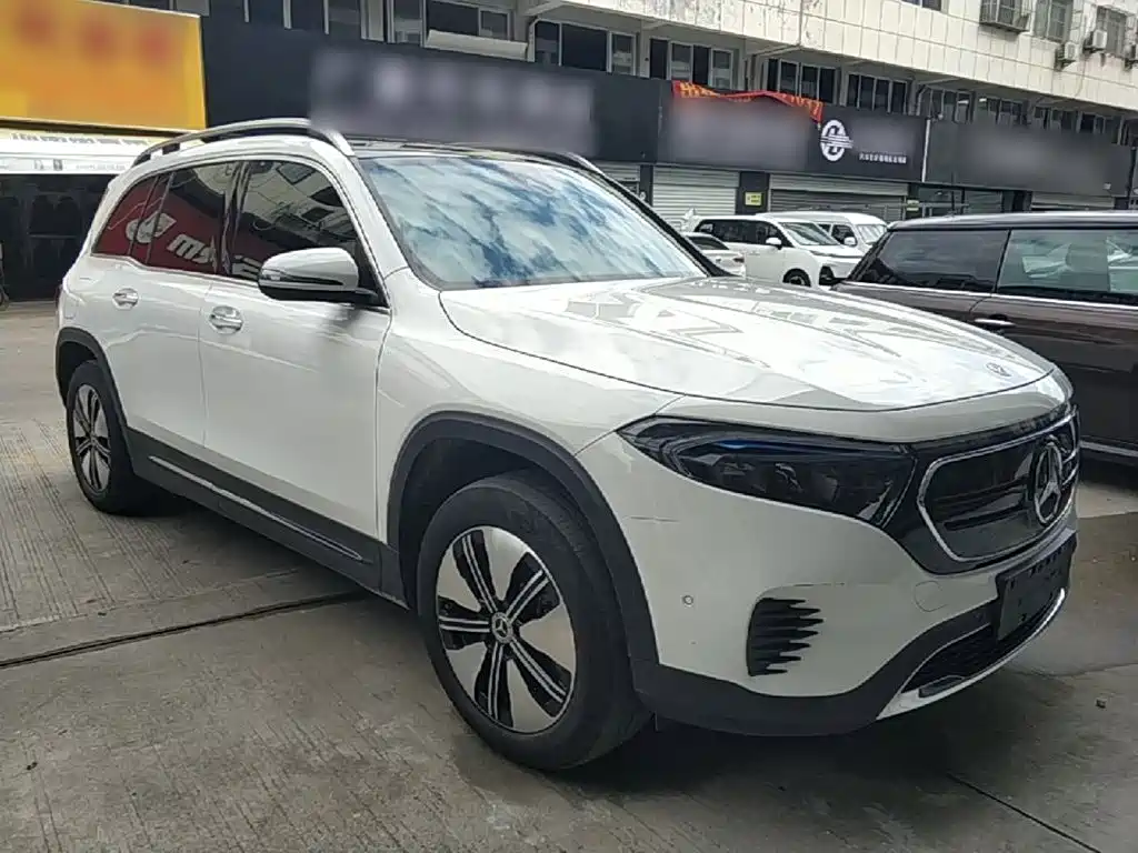 Mercedes-Benz EQB — миниатюра 4