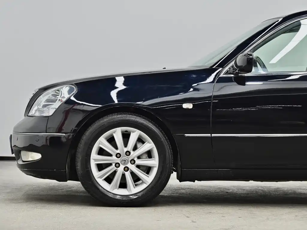 Lexus LS — миниатюра 29