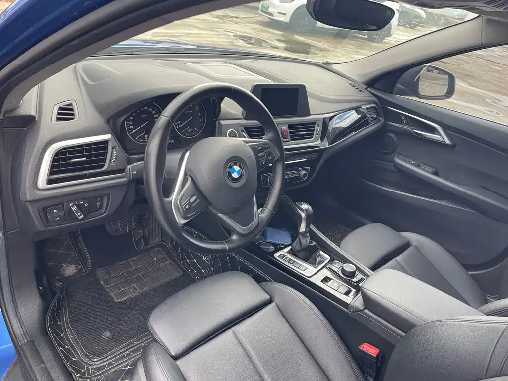 BMW 1 Series — миниатюра 6