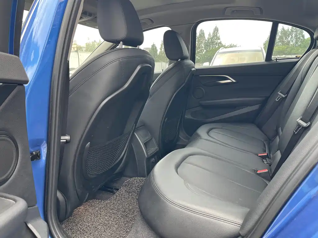 BMW 1 Series — миниатюра 7
