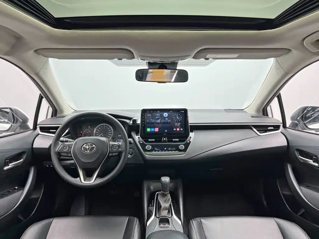 Toyota Corolla 2021 — фото 23