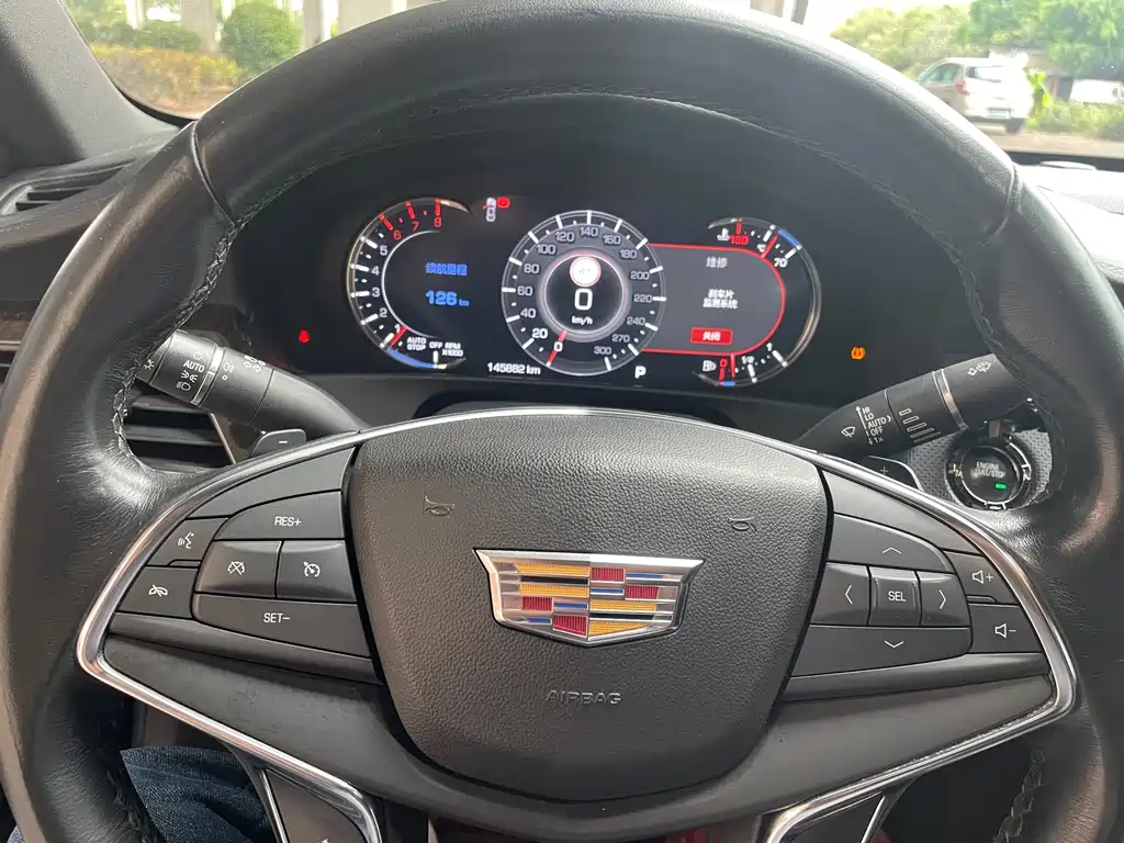 CADILLAC CT6