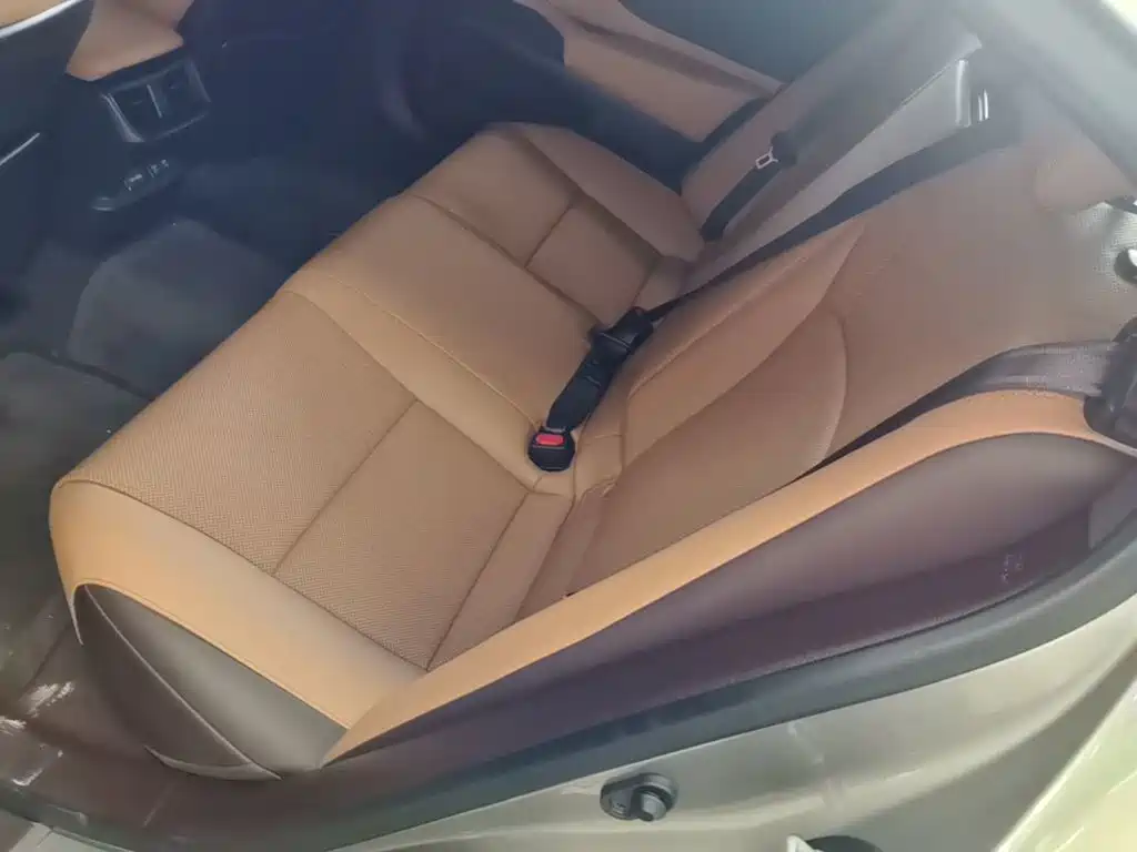Lexus ES — миниатюра 17