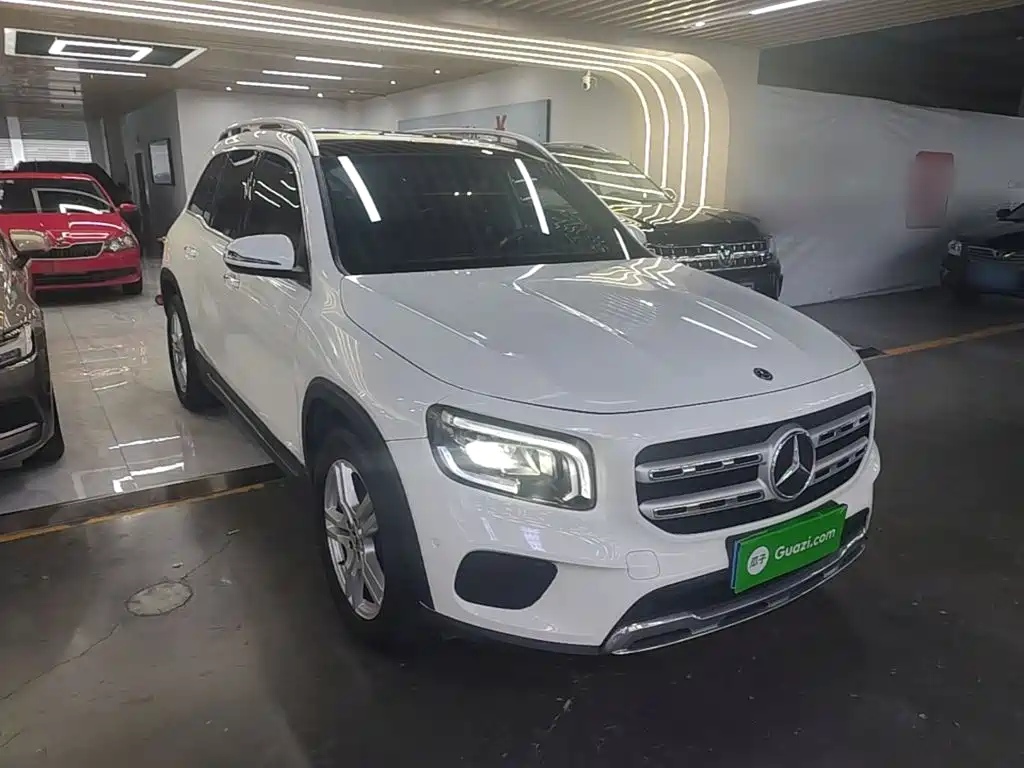 Mercedes-Benz GLB — миниатюра 4