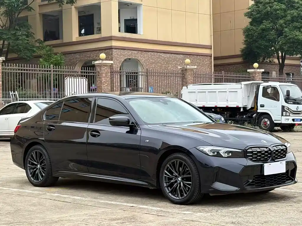BMW 3 Series — миниатюра 3