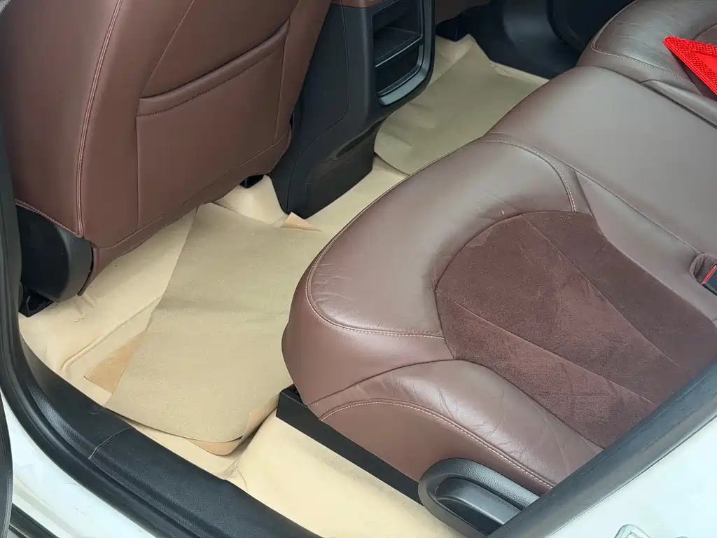 Buick Envision Plus — миниатюра 12