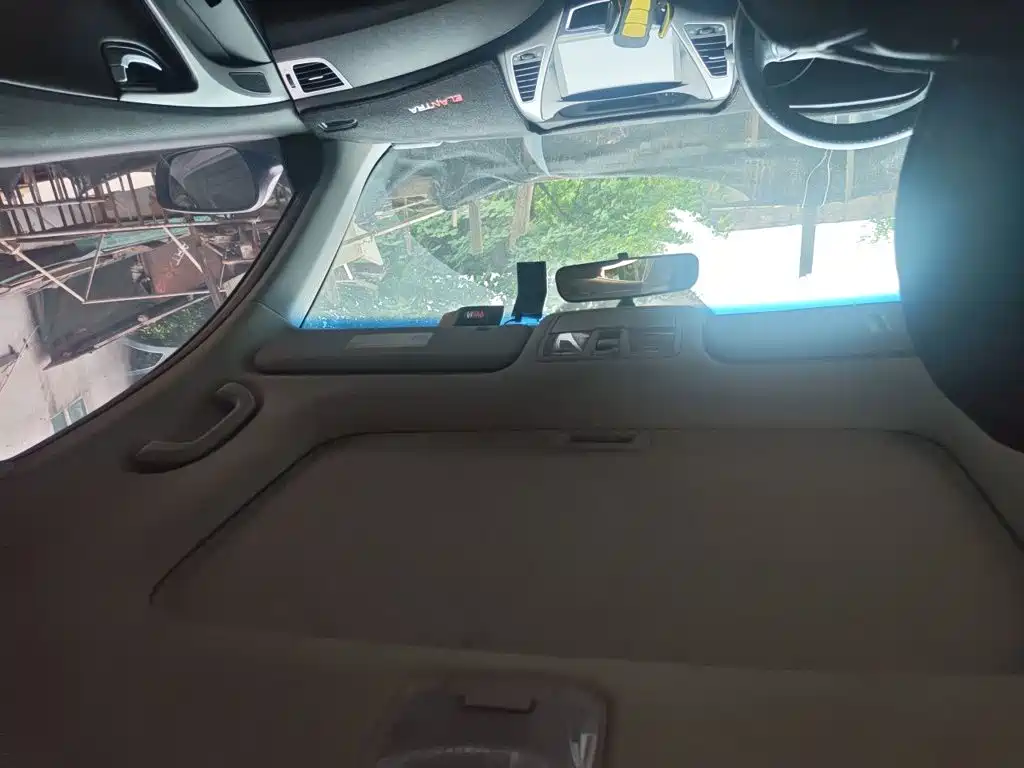 Hyundai Elantra Langdong — миниатюра 9
