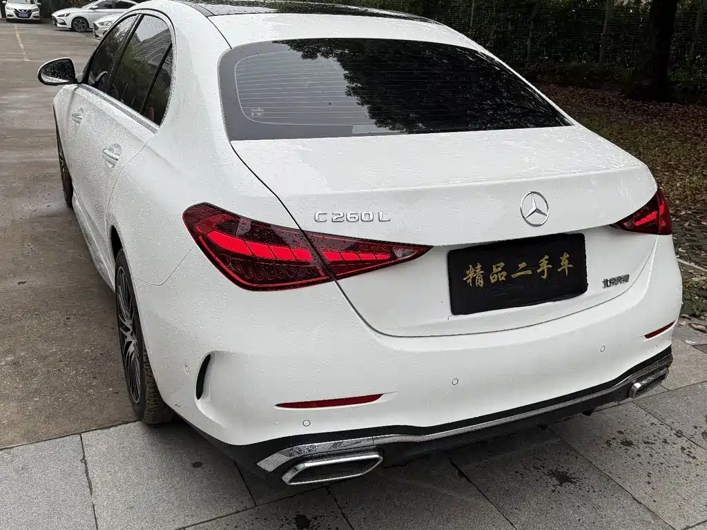 Mercedes-Benz C-Class — миниатюра 8