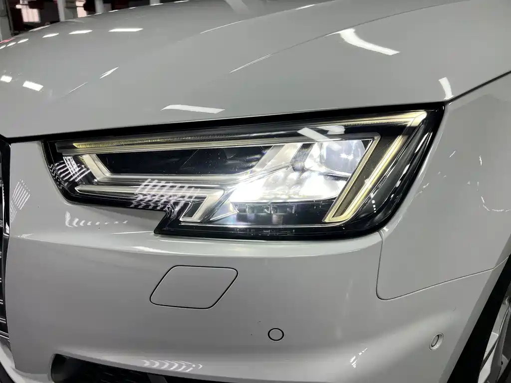 Audi A4L — миниатюра 17