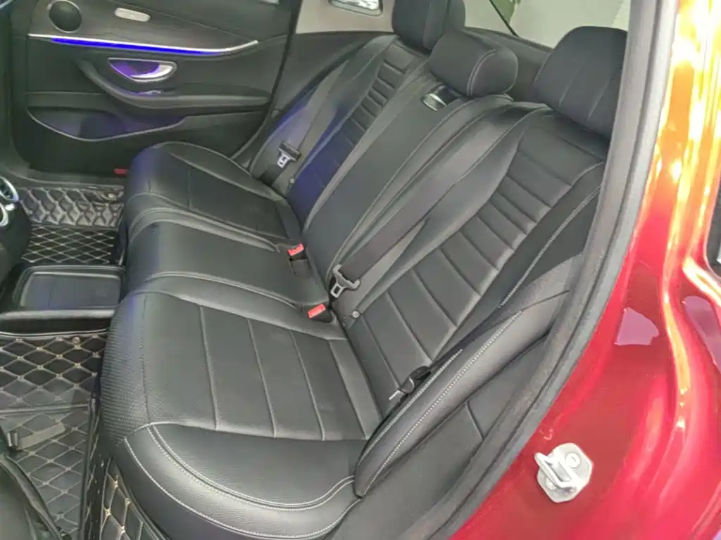 Mercedes-Benz E-Class — миниатюра 17
