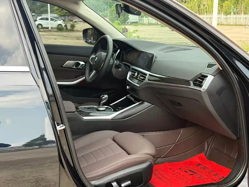 BMW 3 Series — миниатюра 8