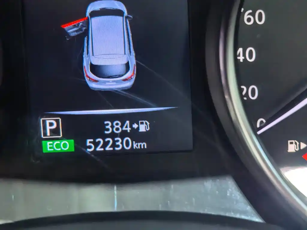Nissan Qashqai — миниатюра 10