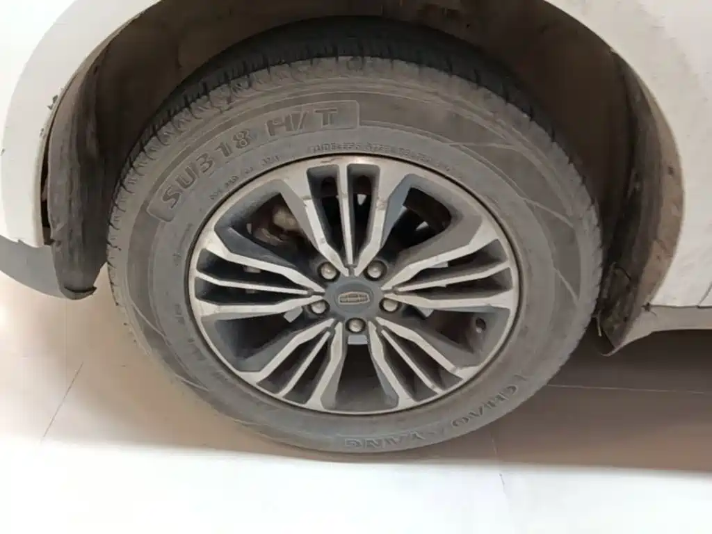 Geely Vision X6 — миниатюра 23