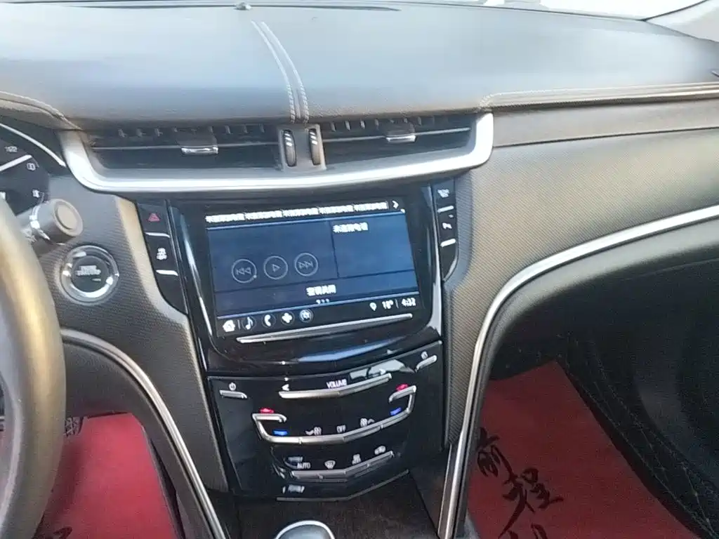 Cadillac XTS — миниатюра 13