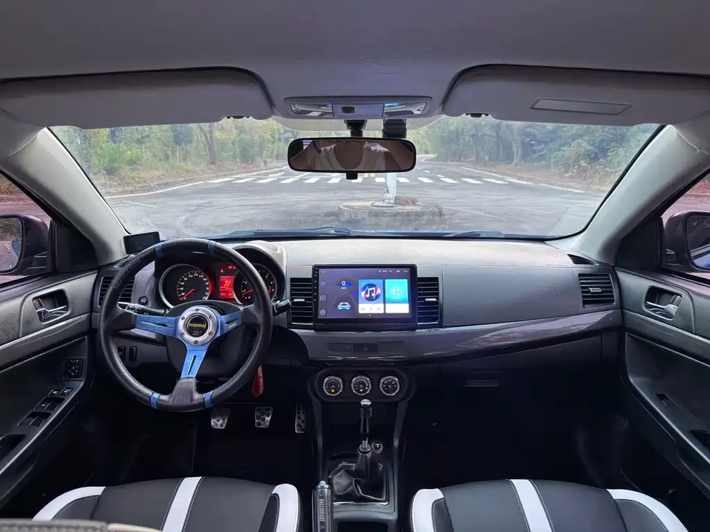 Mitsubishi Lancer EX — миниатюра 5