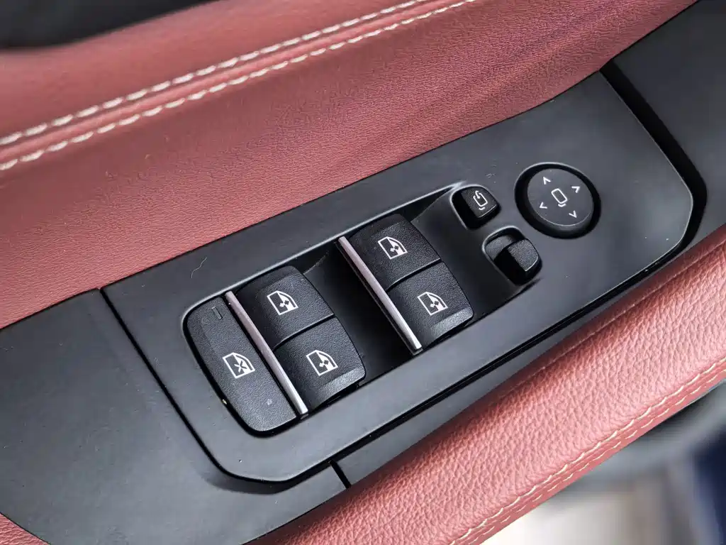 BMW X6 — миниатюра 19