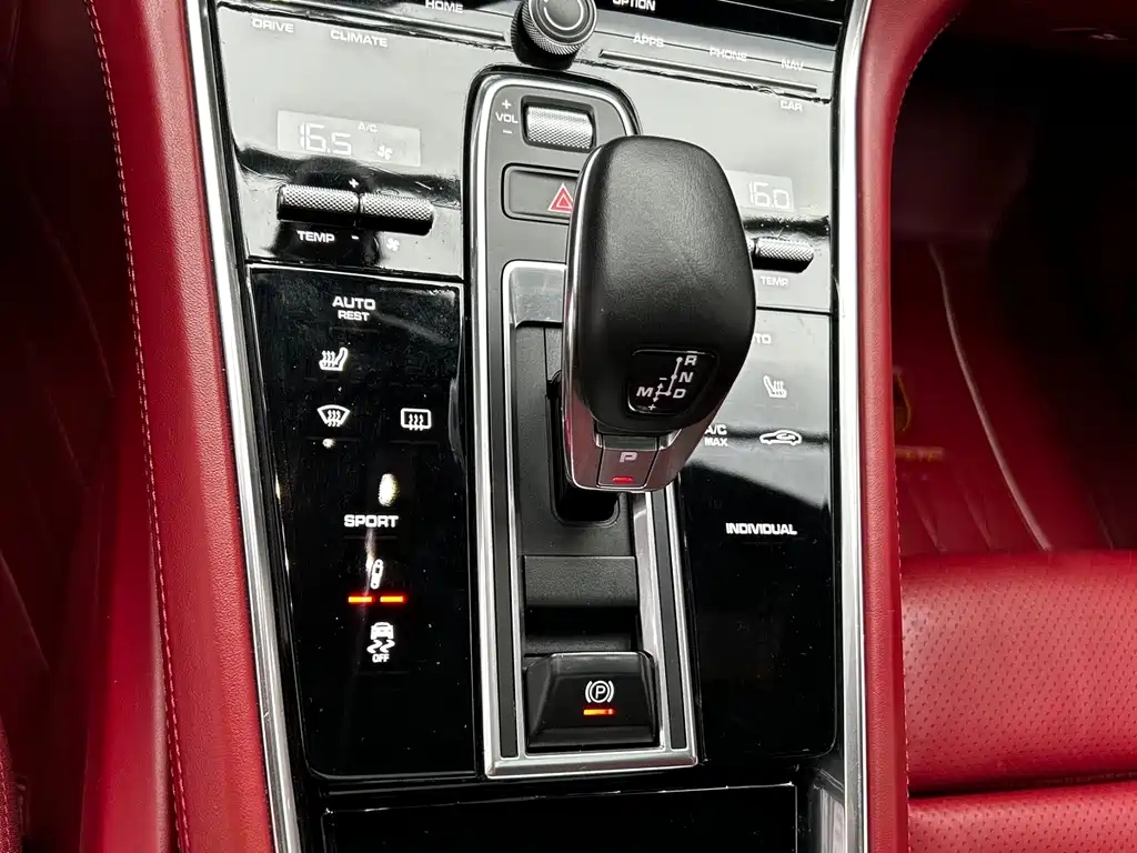 Porsche Panamera 2017 Panamera 3.0T