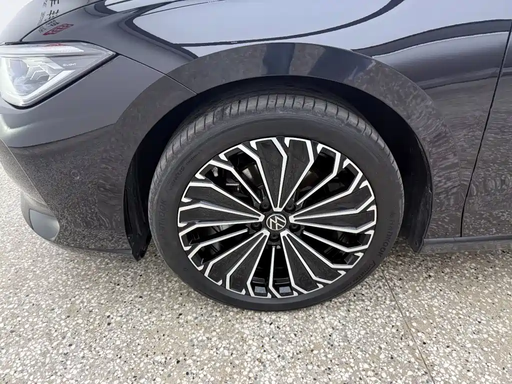 Volkswagen Passat — миниатюра 16