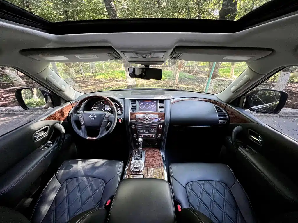 Nissan Patrol — миниатюра 22