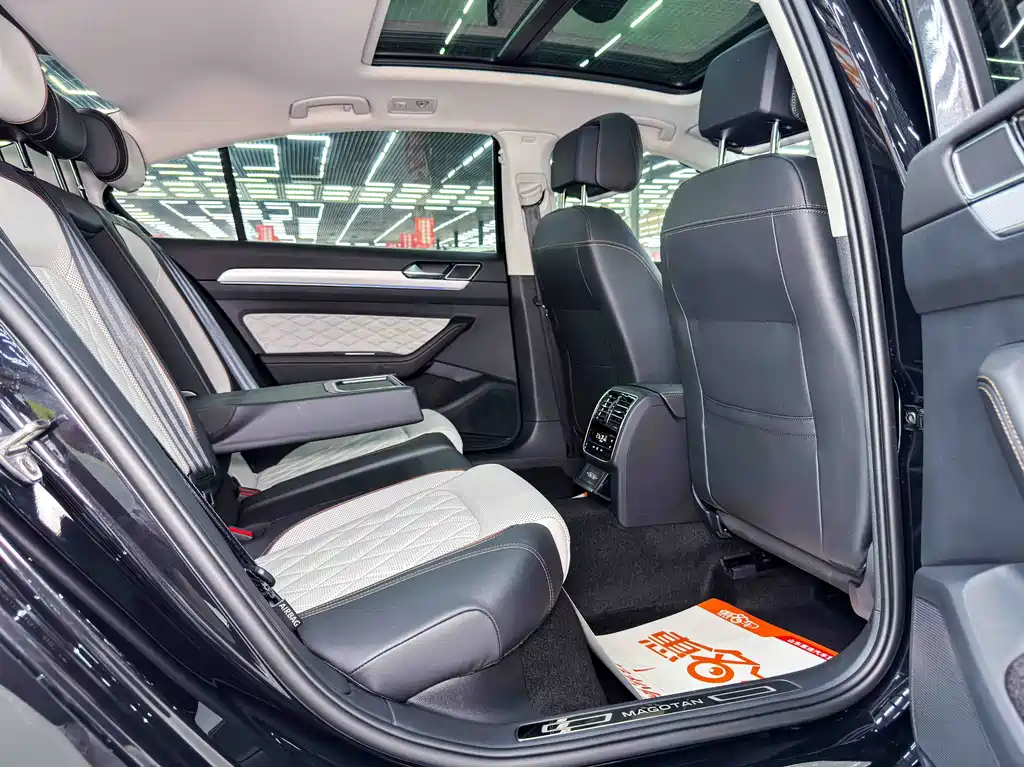 Volkswagen Magotan — миниатюра 10