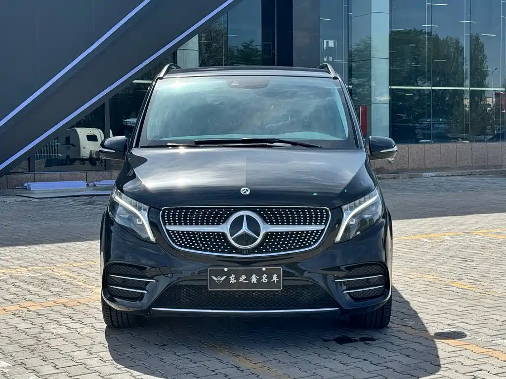 Mercedes-Benz V-Class — миниатюра 3