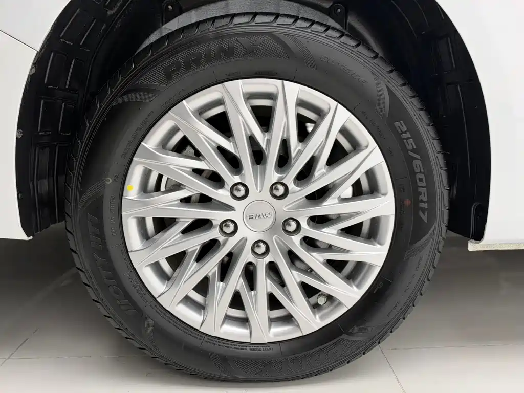 BAW Ruisheng Ace M7 — миниатюра 15