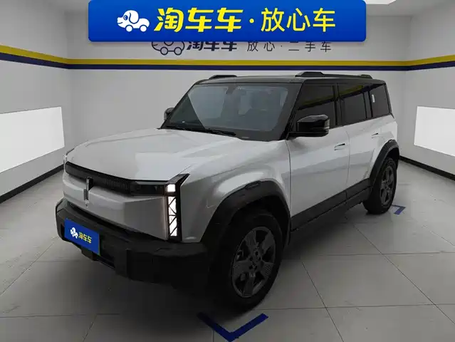 iCar 03