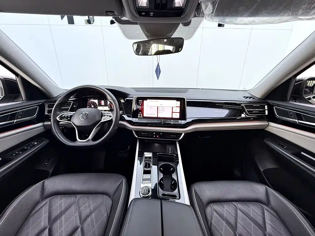 Volkswagen Teramont — миниатюра 11