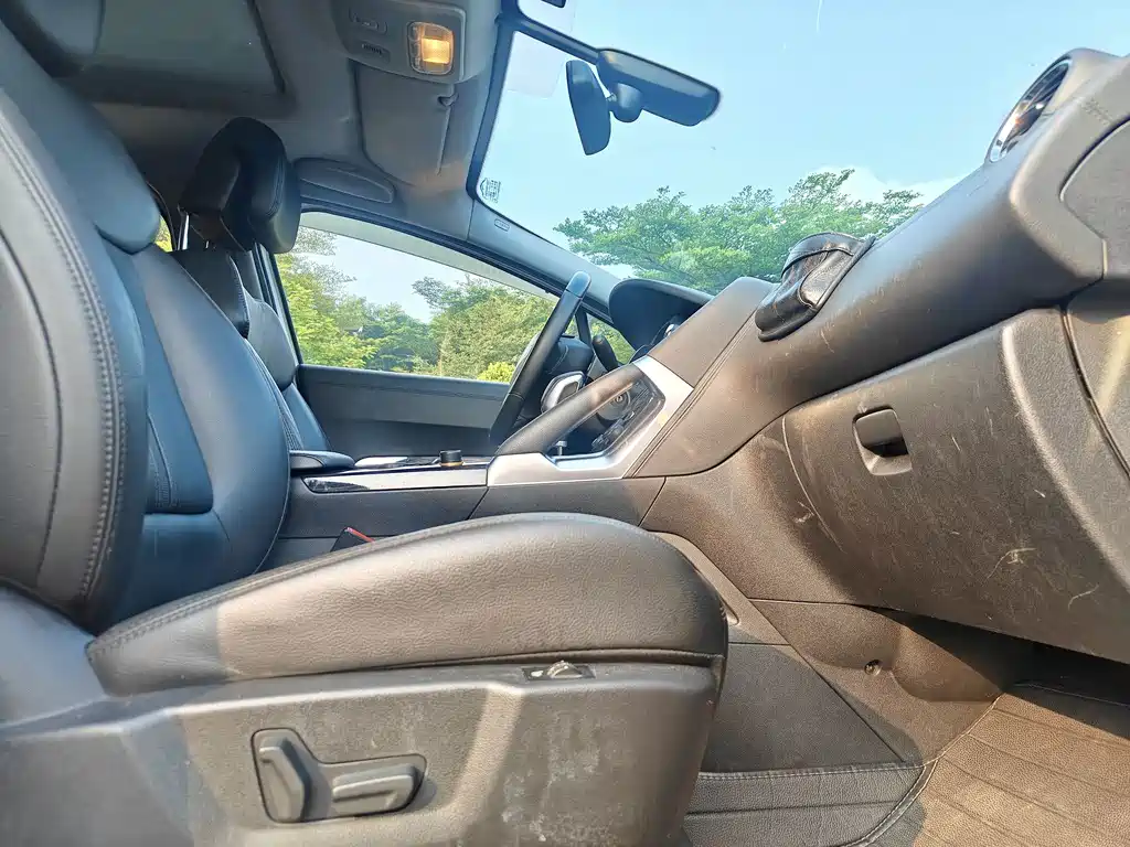 Peugeot 3008 — миниатюра 15