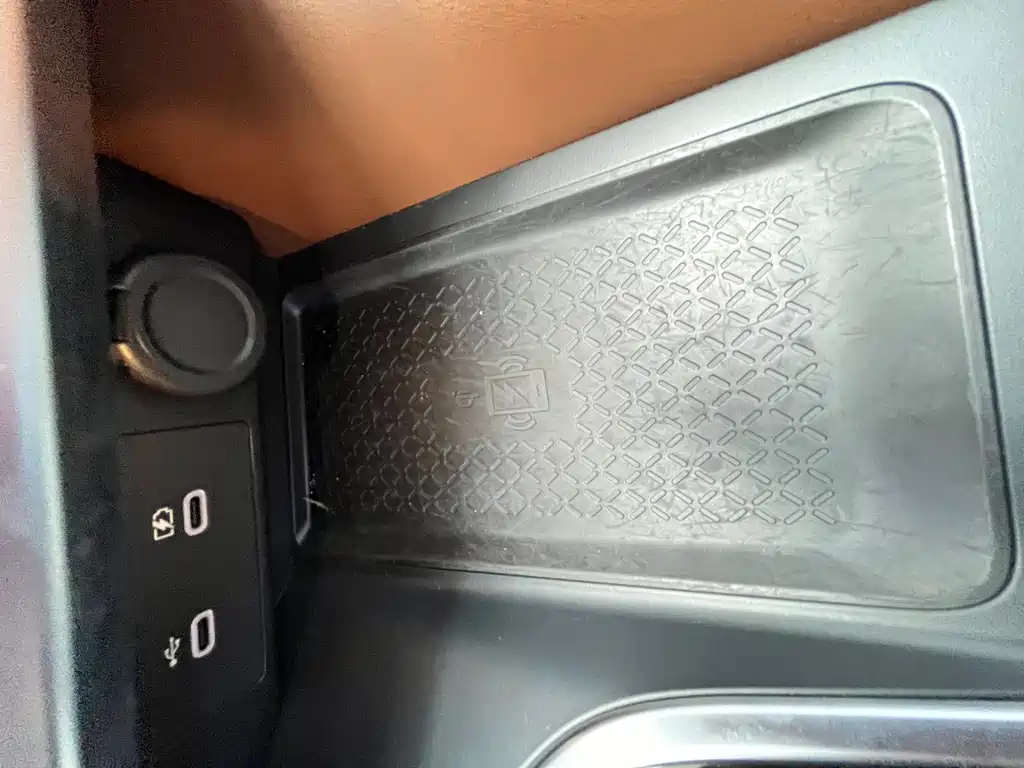 NISSAN EXPLORING THE LAND