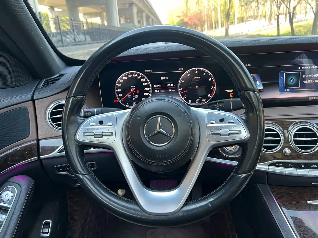 Mercedes-Benz S-Class — миниатюра 13