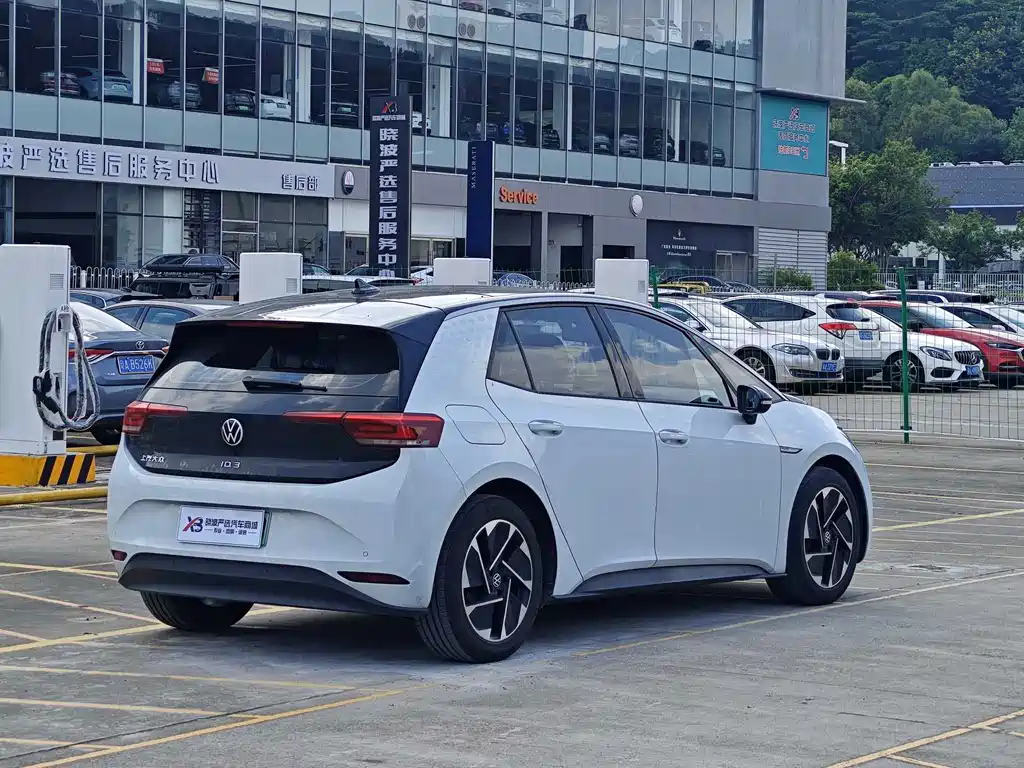 Volkswagen ID.3 — миниатюра 7