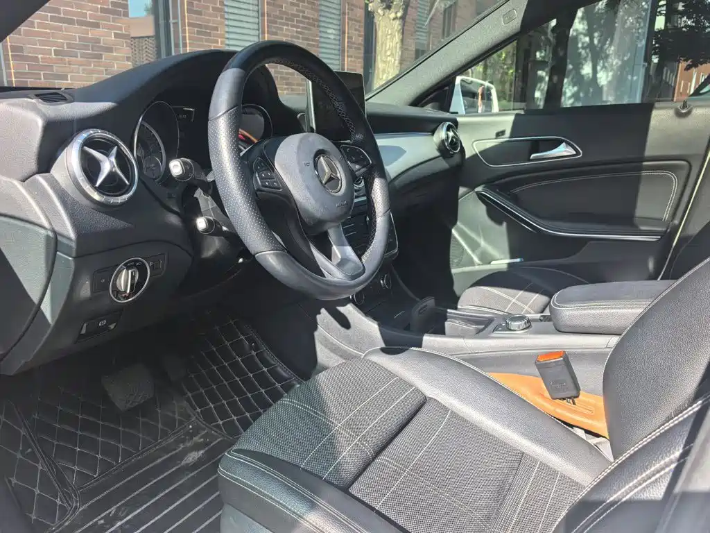 Mercedes-Benz CLA (Import) — миниатюра 5